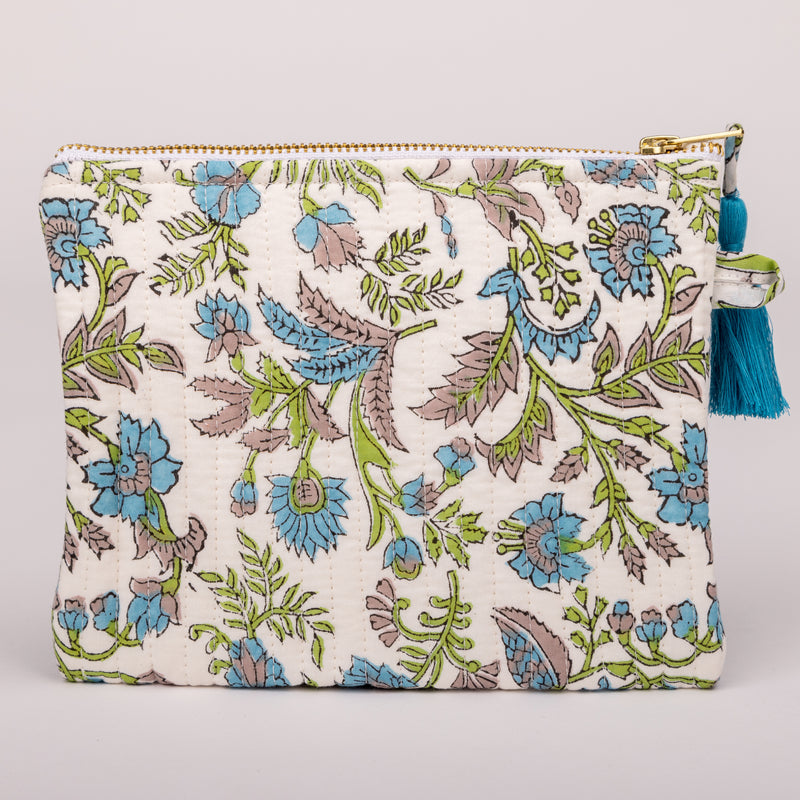 QUILTED POUCH WHITE