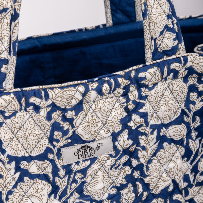 QUILTED TOTE BAG - Blue
